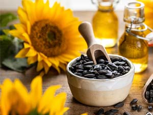 Crude sunflower oil